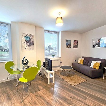 The Post House One By Fortuna Property Gloucester Zewnętrze zdjęcie