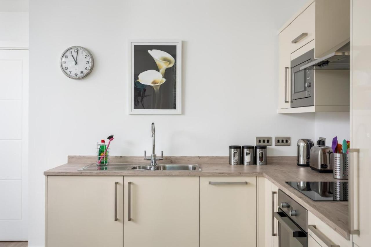 The Post House One By Fortuna Property Gloucester Zewnętrze zdjęcie
